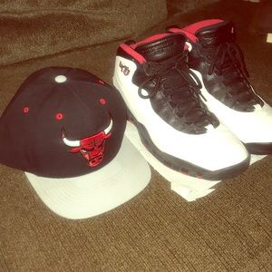 Chicago bulls Cap/ Jordan 10’s Chicago 45